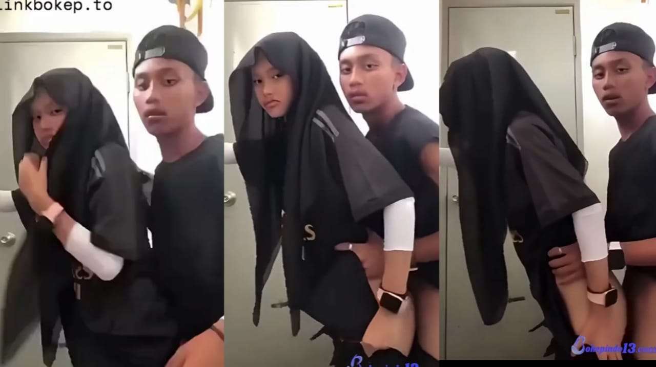 Bokep SMP Udah Ga Tahan Lagi Gadis Hijab Ngentot di WC