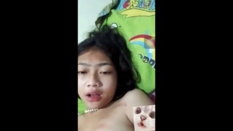 Bokep VCS Ayang Cantik Lagi Sange Langsung Nelpon