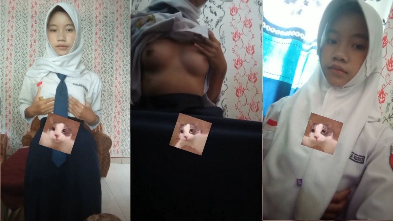 Bokep SMP Cindy Amalia ABG Hijab Seragam Kirim Pap Buat Ayang