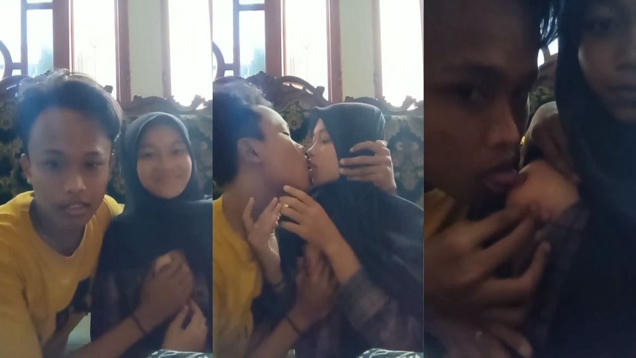 Bokep SMP ABG Jilbab Mesum Nenenin Pacar di Ruang Tamu